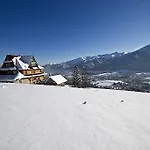 Dom Tatrzanski Ewa فندق مبيت وإفطار 3*