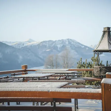 فندق مبيت وإفطار Dom Tatrzanski Ewa كوشتيليسكا