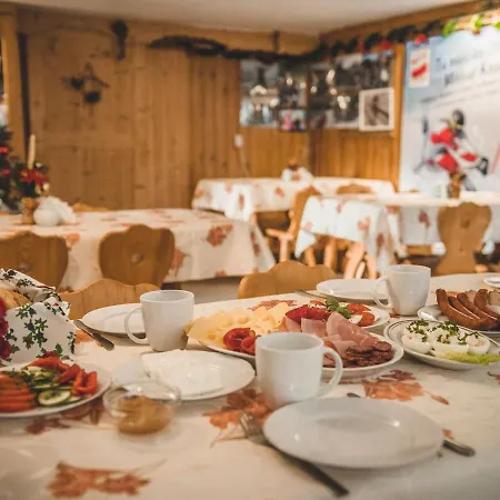 Dom Tatrzanski Ewa 3* كوشتيليسكا